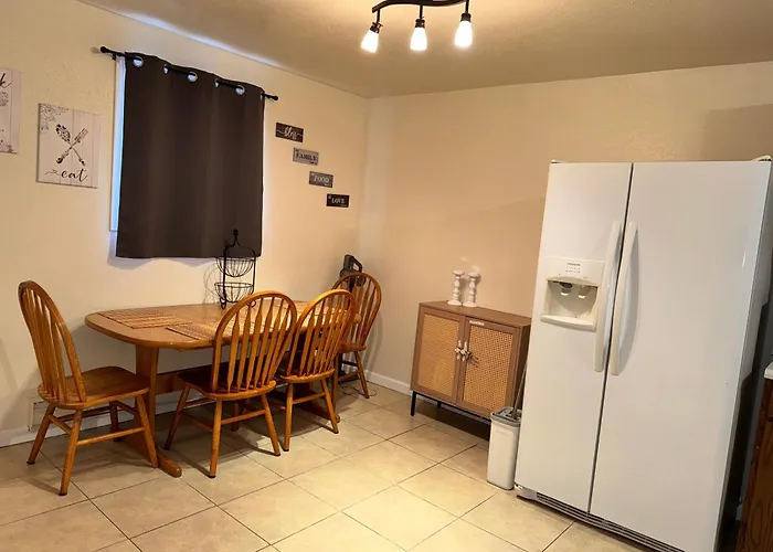 Stays, Your Stay! 415 B Down Stairs * Worland
