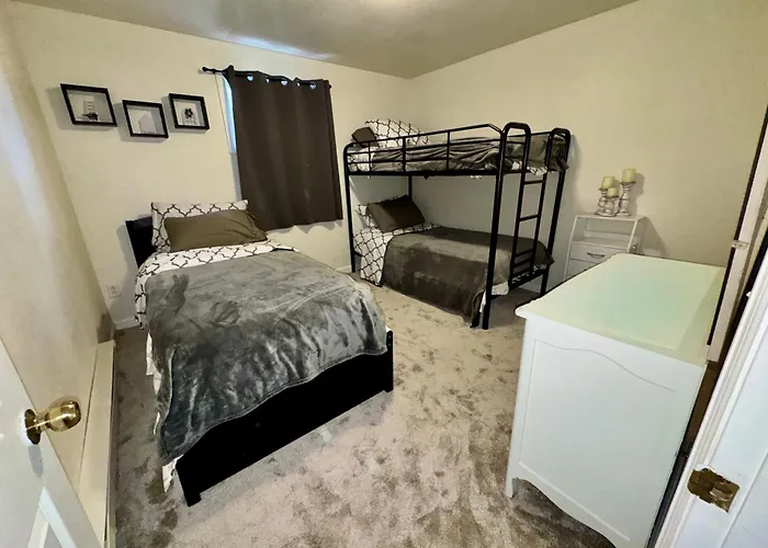 Apartamento Stays, Your Stay! 415 B Down Stairs